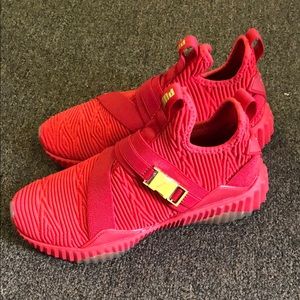 Puma defy mid sneaker